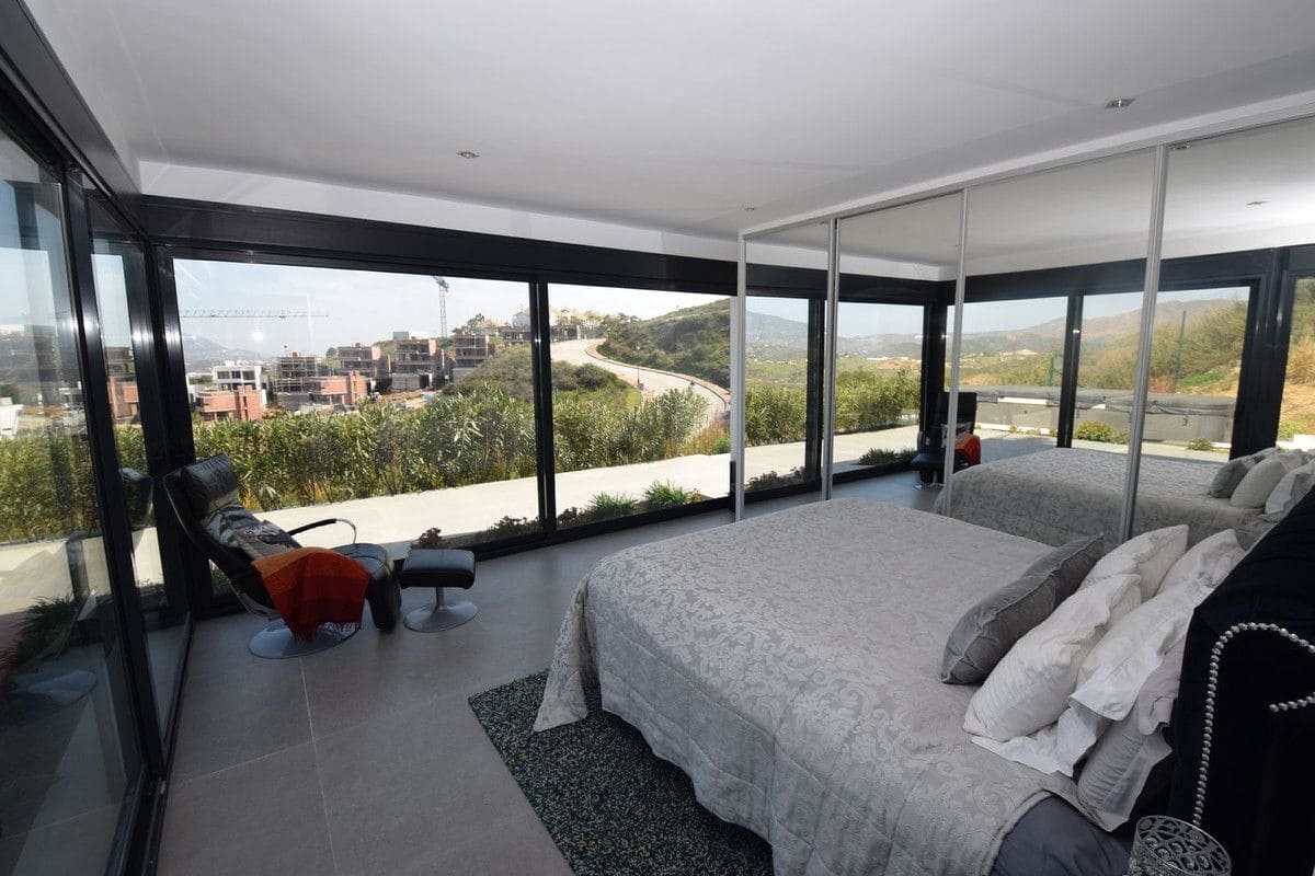 4 quarto Moradia para venda em Mijas com garagem - 1 300 000 € (Ref: 9274825)