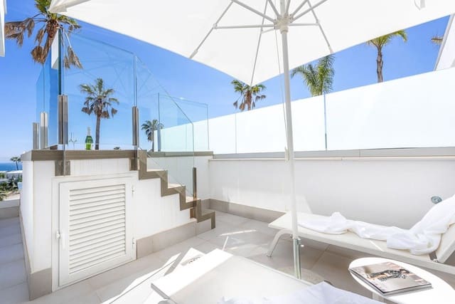 Apartamento de 2 habitaciones en Mijas pueblo, Mijas en venta con piscina garaje - 645.000 € (Ref: 9274828)