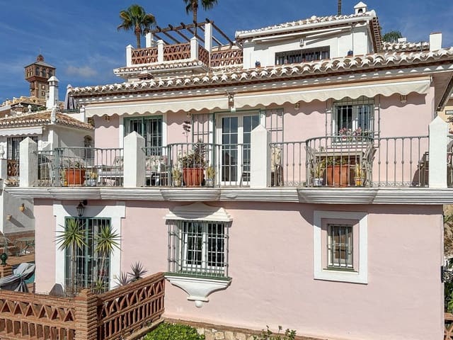 3 soveværelse Byhus til salg i Mijas Golf, Mijas med swimmingpool - € 570.000 (Ref: 9274830)