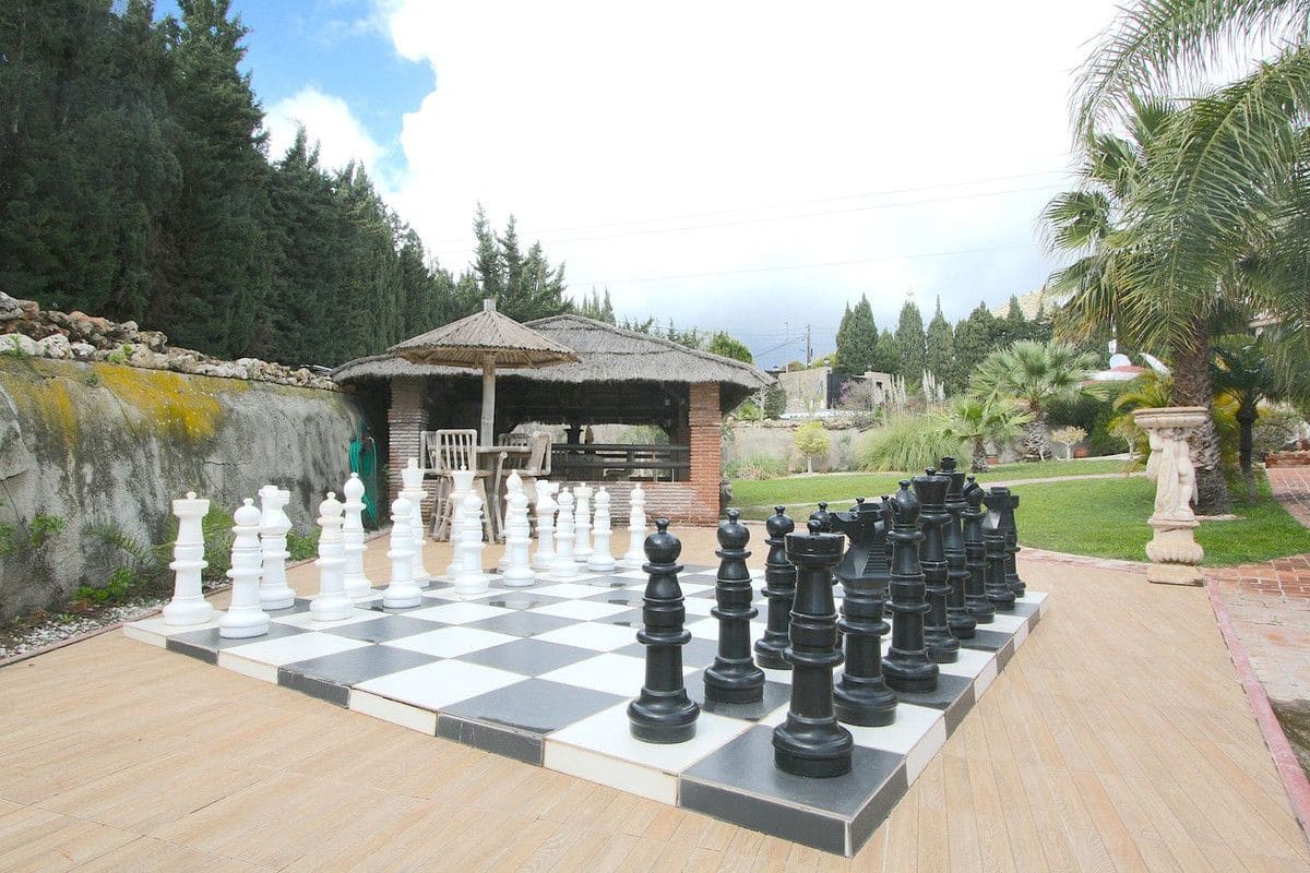 7 soveværelse Villa til salg i Benalmadena med swimmingpool garage - € 2.500.000 (Ref: 9274834)