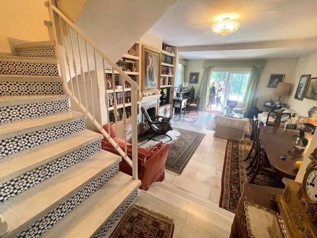 3 sovrum Hus till salu i Centro, Mijas med pool garage - 595 000 € (Ref: 9274837)