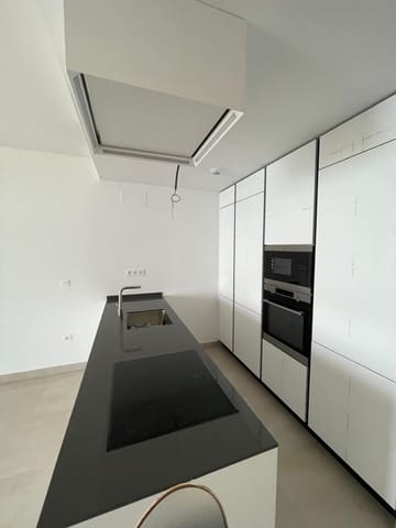 2 chambre Appartement à vendre à Las Gaviotas  - Carvajal, Fuengirola avec piscine garage - 710 000 € (Ref: 9274840)