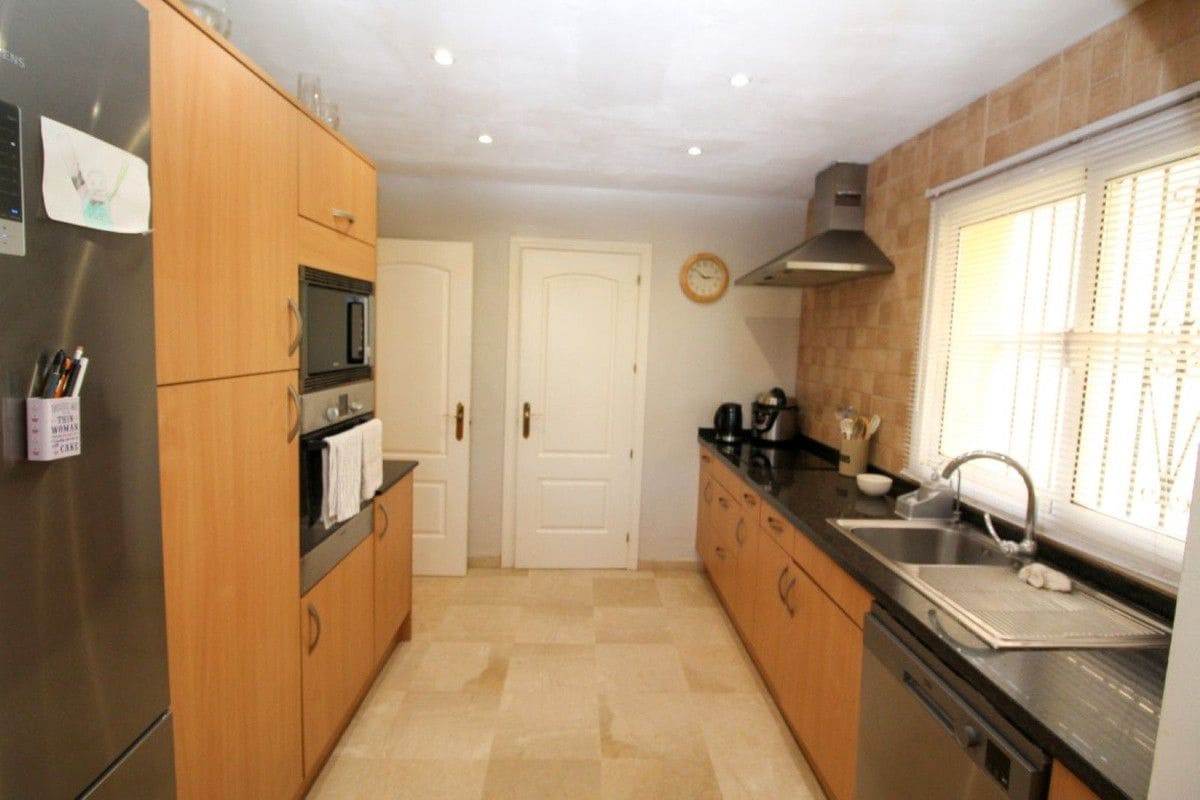 3 soverom Hus til salgs i Mijas med svømmebasseng garasje - € 499 500 (Ref: 9274841)