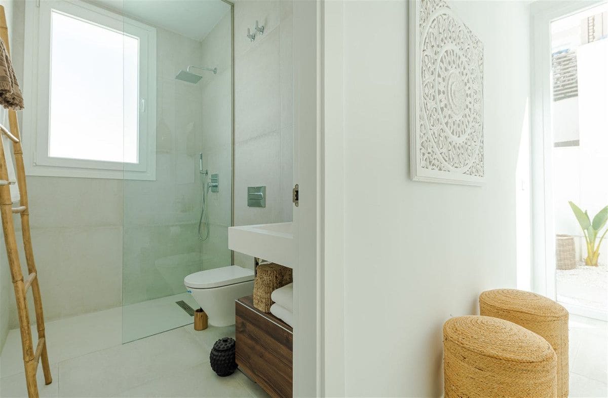 Chalet de 9 habitaciones en Mijas en venta con piscina garaje - 2.925.000 € (Ref: 9274842)