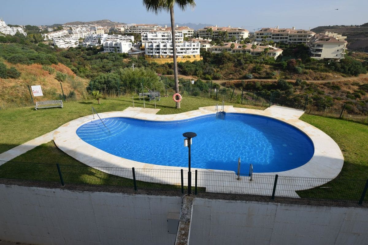 3 sovrum Takvåning till salu i Mijas med pool garage - 425 000 € (Ref: 9274843)