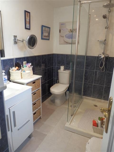 5 soverom Villa til salgs i Marbella - € 950 000 (Ref: 9274854)