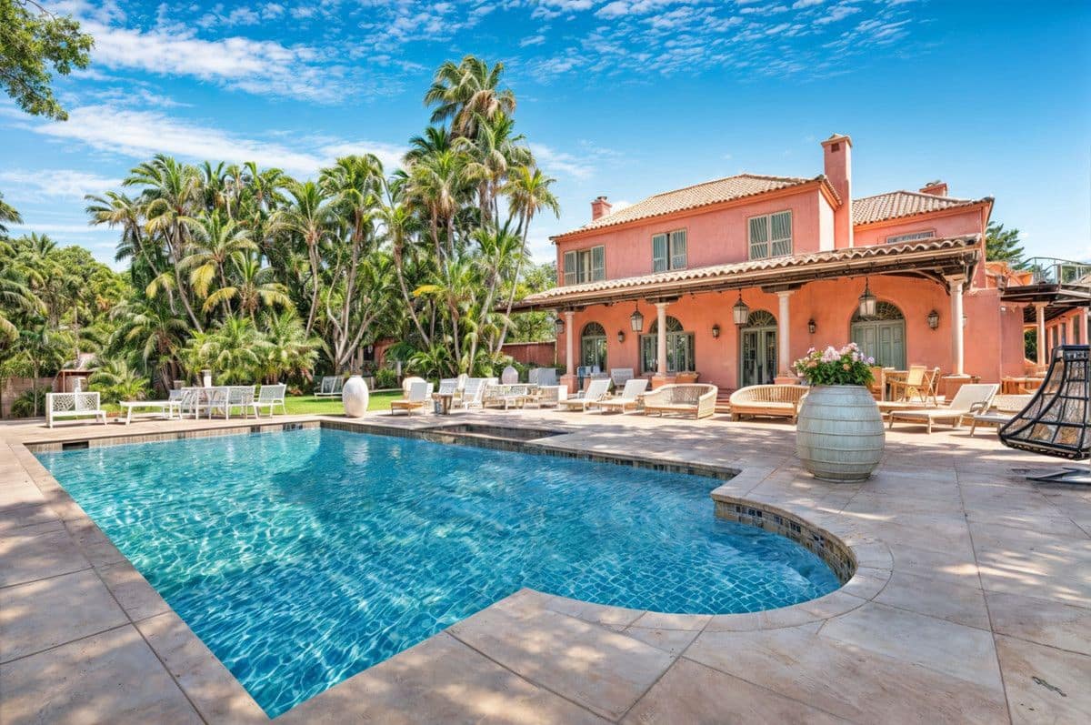 6 soverom Villa til salgs i Marbella med svømmebasseng garasje - € 5 400 000 (Ref: 9274871)