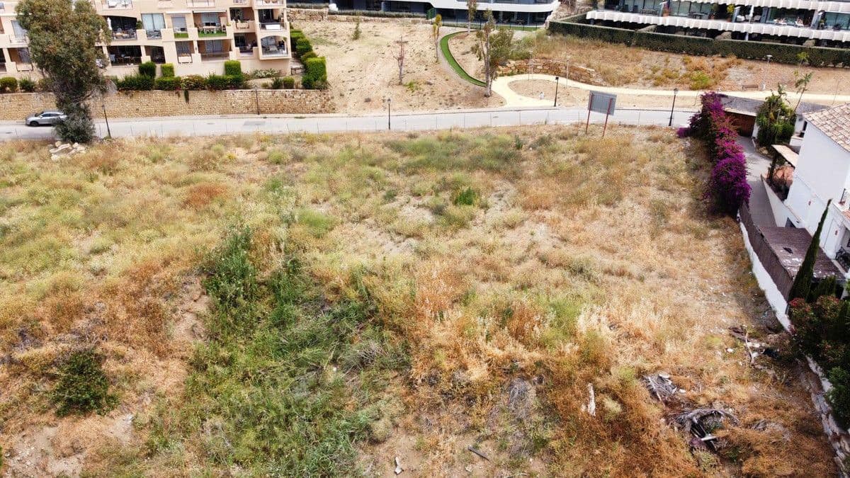 Byggetomt til salgs i Estepona - € 575 000 (Ref: 9274874)