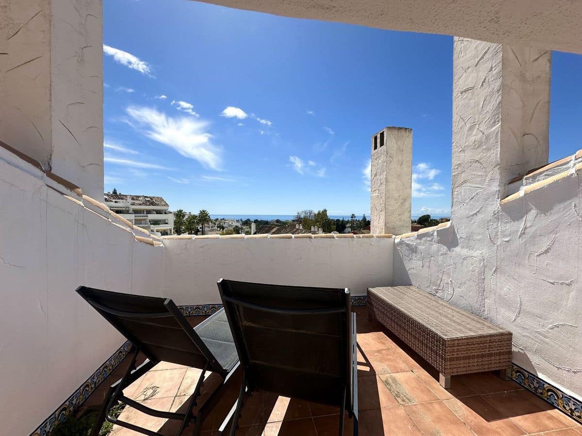 2 makuuhuone Kattohuoneisto myytävänä paikassa Marbella mukana uima-altaan - 675 000 € (Ref: 9274878)