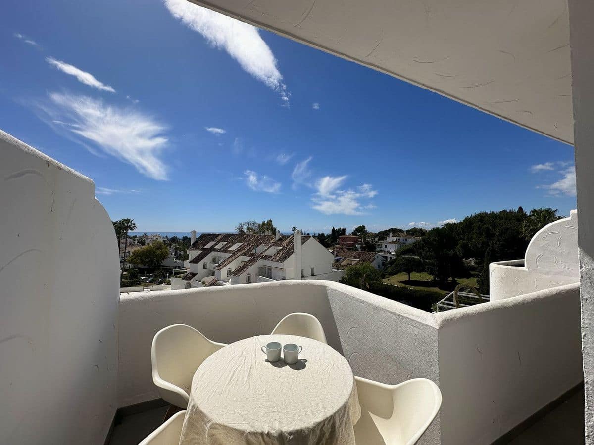 2 makuuhuone Kattohuoneisto myytävänä paikassa Marbella mukana uima-altaan - 675 000 € (Ref: 9274878)