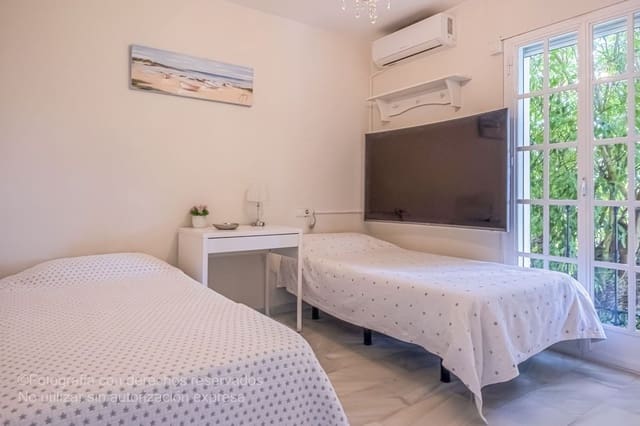 3 soveværelse Byhus til salg i Guadalmansa, Estepona med swimmingpool garage - € 635.000 (Ref: 9274887)