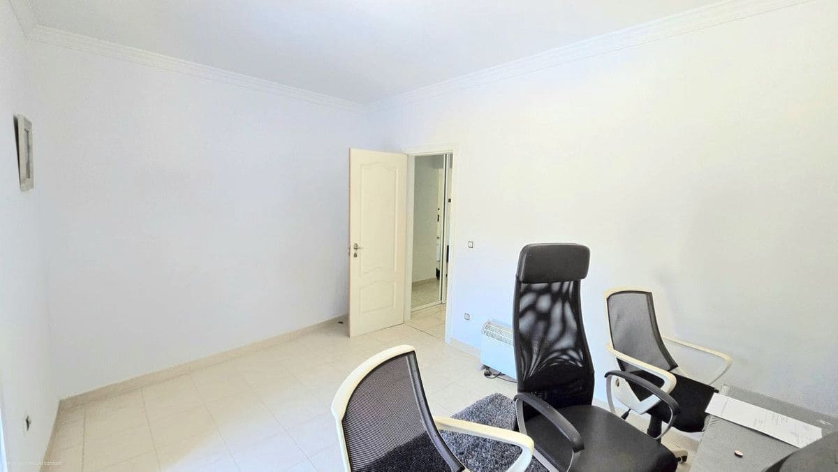 4 bedroom Villa for sale in Mijas with pool garage - € 1,249,000 (Ref: 9274893)