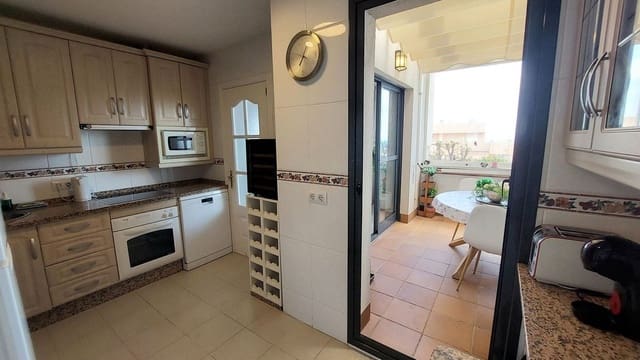 2 soveværelse Penthouse til salg i Las Gaviotas  - Carvajal, Fuengirola med swimmingpool garage - € 479.000 (Ref: 9274896)