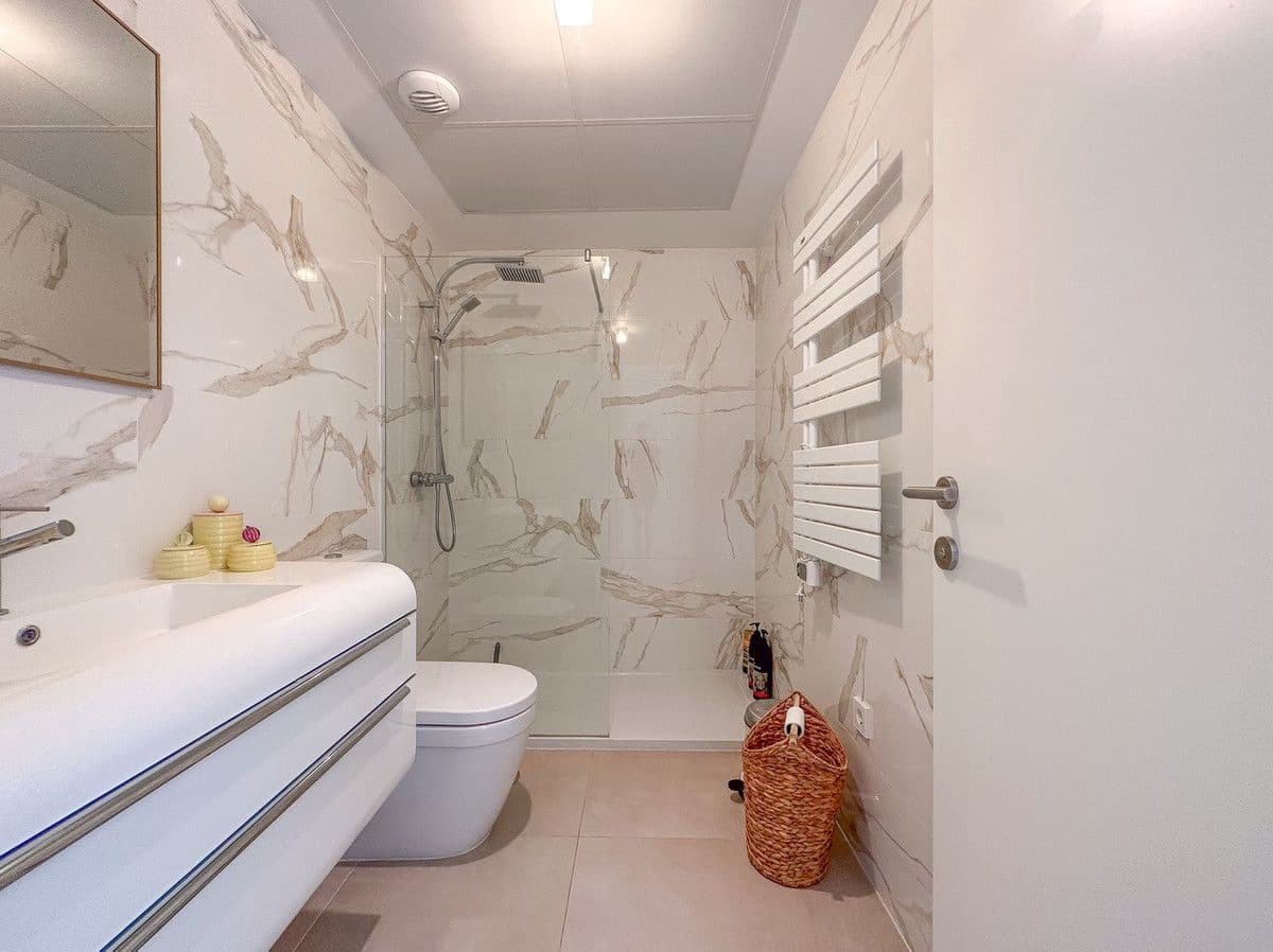 2 soveværelse Lejlighed til salg i Fuengirola med swimmingpool garage - € 425.000 (Ref: 9274897)