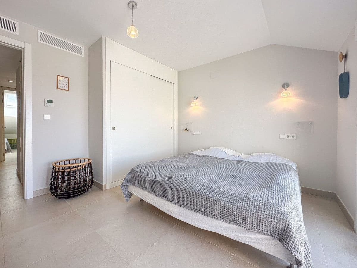 2 soveværelse Lejlighed til salg i Fuengirola med swimmingpool garage - € 425.000 (Ref: 9274897)