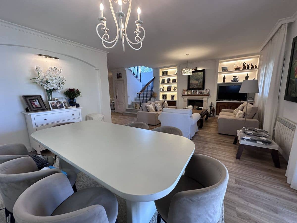 3 soverom Villa til salgs i Bel-Air med svømmebasseng garasje - € 1 350 000 (Ref: 9274900)