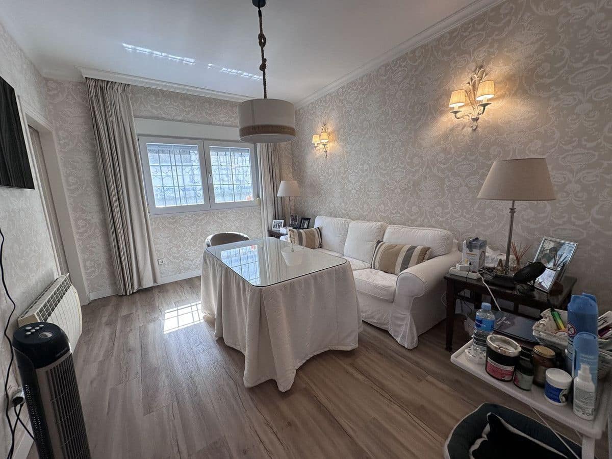 3 soverom Villa til salgs i Bel-Air med svømmebasseng garasje - € 1 350 000 (Ref: 9274900)