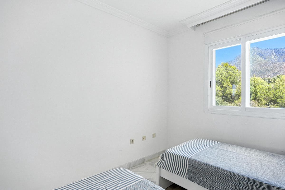 3 soverom Leilighet til salgs i Marbella med svømmebasseng garasje - € 750 000 (Ref: 9274905)