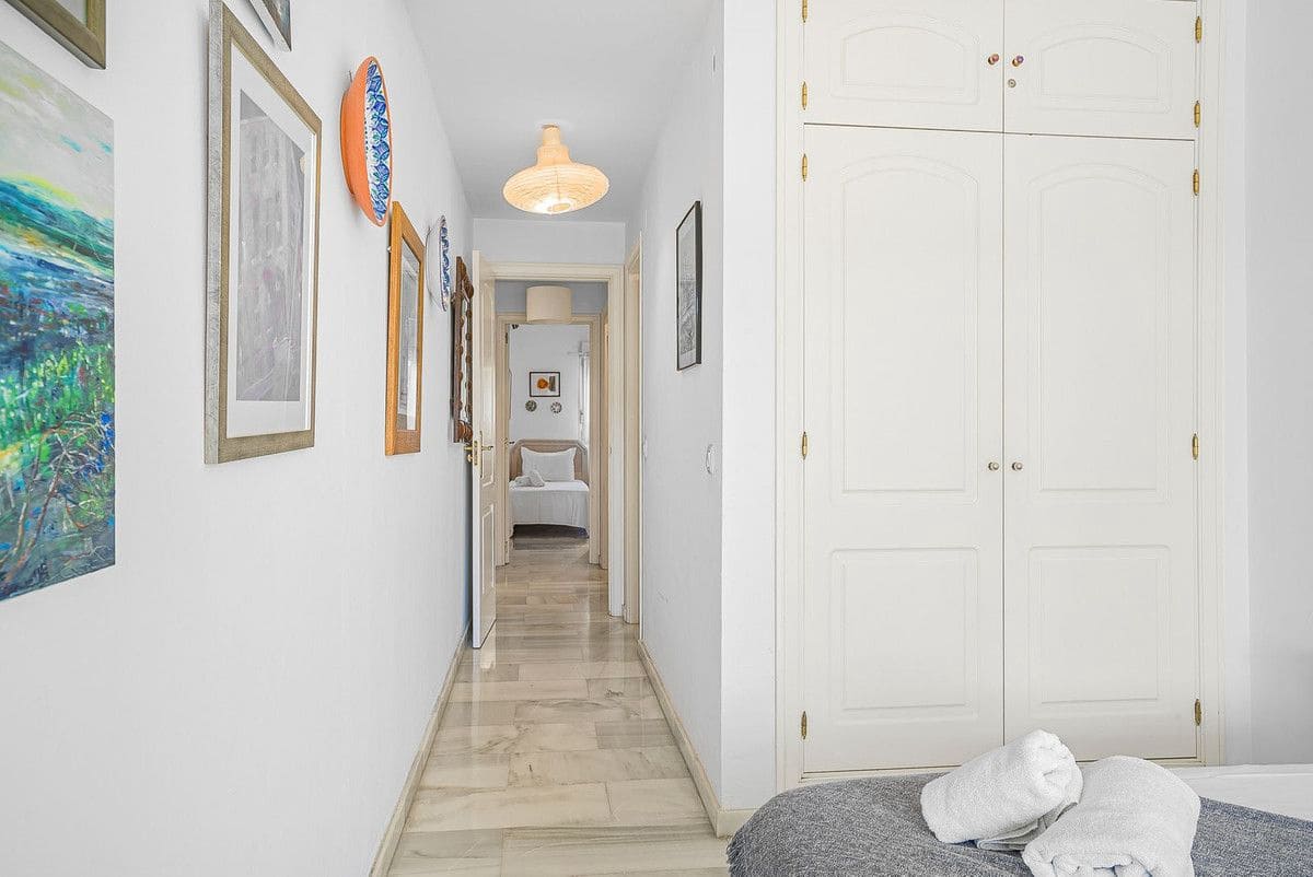 2 soverom Strandleiligheter til salgs i Mijas med svømmebasseng garasje - € 539 500 (Ref: 9274909)