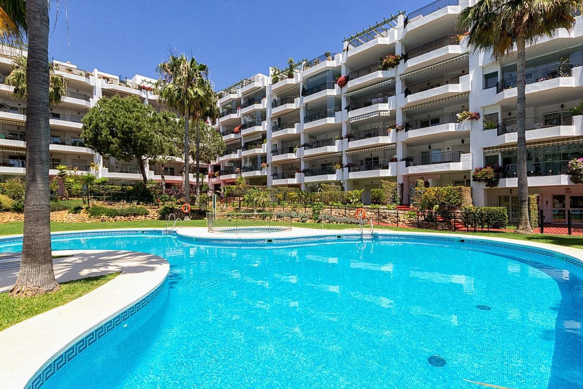 2 soverom Strandleiligheter til salgs i Mijas med svømmebasseng garasje - € 539 500 (Ref: 9274909)