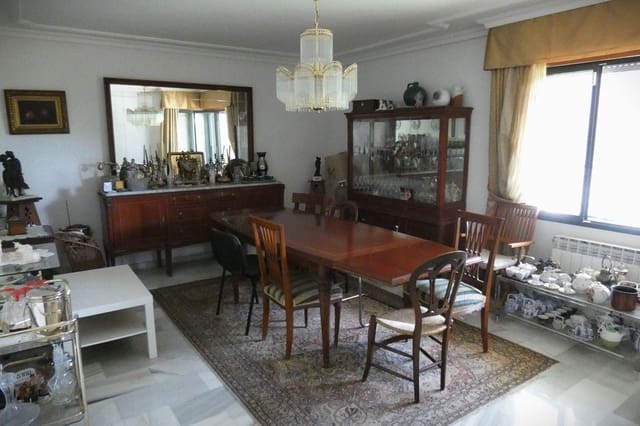 5 soverom Villa til salgs i Aloha Golf, Marbella med svømmebasseng garasje - € 1 550 000 (Ref: 9274913)