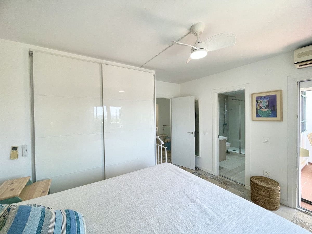 2 soverom Hus til salgs i Mijas med svømmebasseng garasje - € 449 000 (Ref: 9274914)