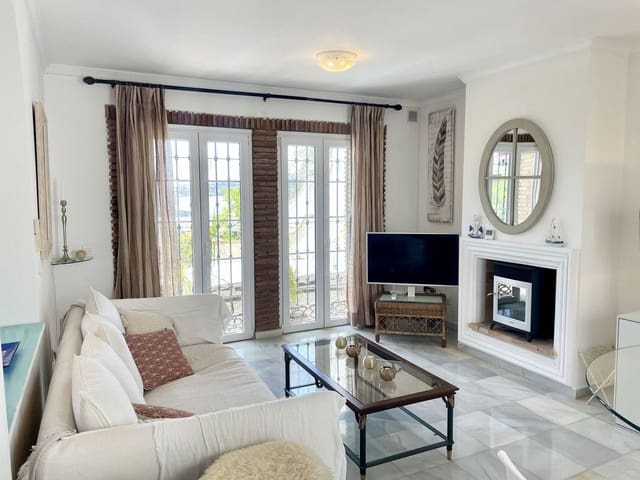 2 soveværelse Byhus til salg i Mijas Golf, Mijas med swimmingpool garage - € 449.000 (Ref: 9274914)