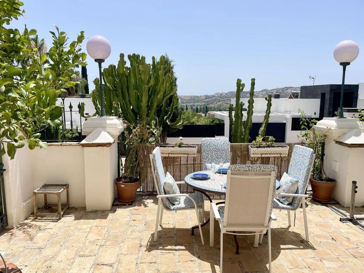 2 soverom Hus til salgs i Mijas med svømmebasseng garasje - € 449 000 (Ref: 9274914)