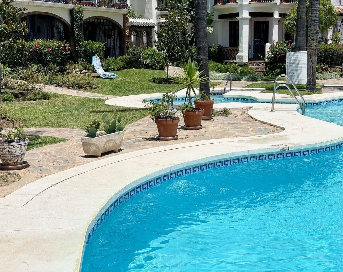 2 soverom Hus til salgs i Mijas med svømmebasseng garasje - € 449 000 (Ref: 9274914)