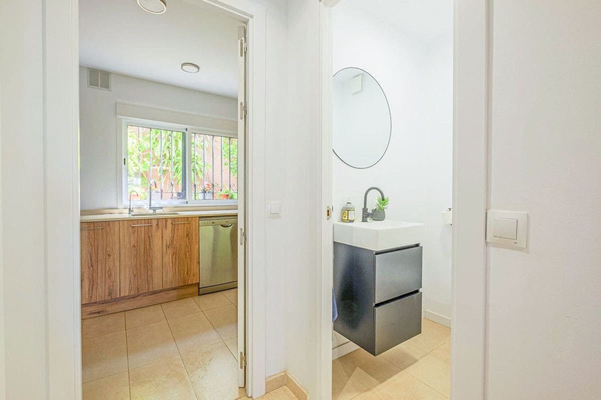 5 soverom Leilighet til salgs i Marbella med svømmebasseng garasje - € 799 000 (Ref: 9274922)