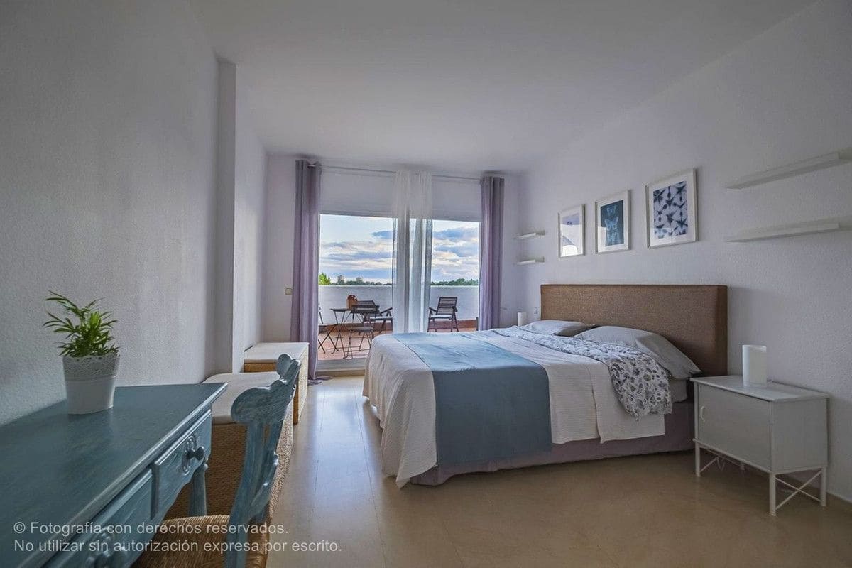 5 soverom Leilighet til salgs i Marbella med svømmebasseng garasje - € 799 000 (Ref: 9274922)