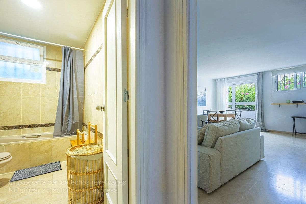 5 soverom Leilighet til salgs i Marbella med svømmebasseng garasje - € 799 000 (Ref: 9274922)