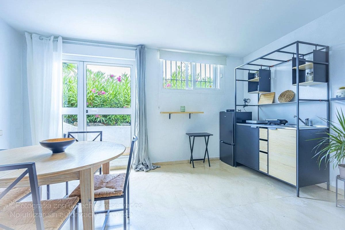 5 soverom Leilighet til salgs i Marbella med svømmebasseng garasje - € 799 000 (Ref: 9274922)