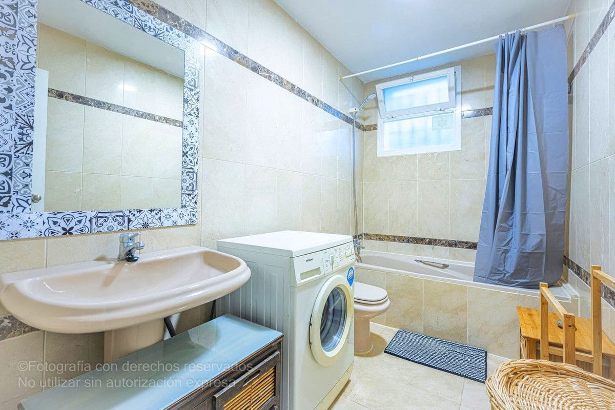 5 soverom Leilighet til salgs i Marbella med svømmebasseng garasje - € 799 000 (Ref: 9274922)