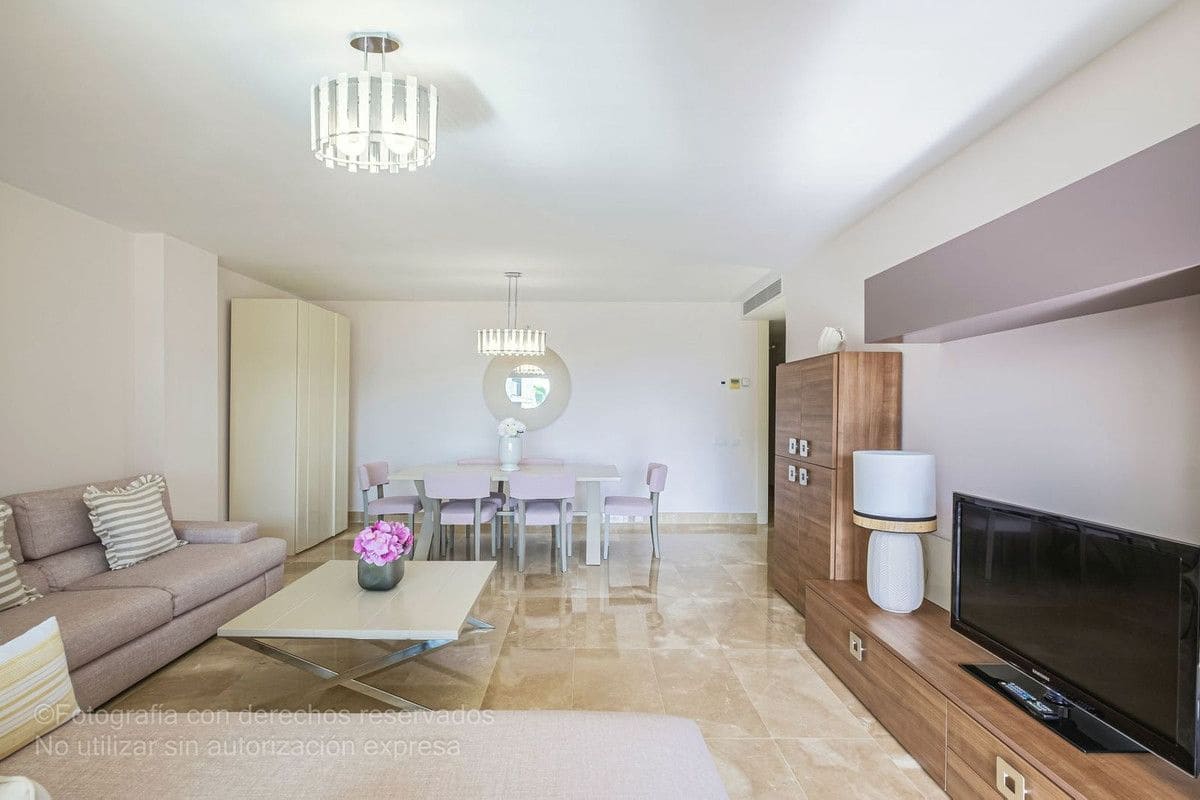 3 sypialnia Apartament na sprzedaż w Manilva z basenem garażem - 398 000 € (Ref: 9274927)