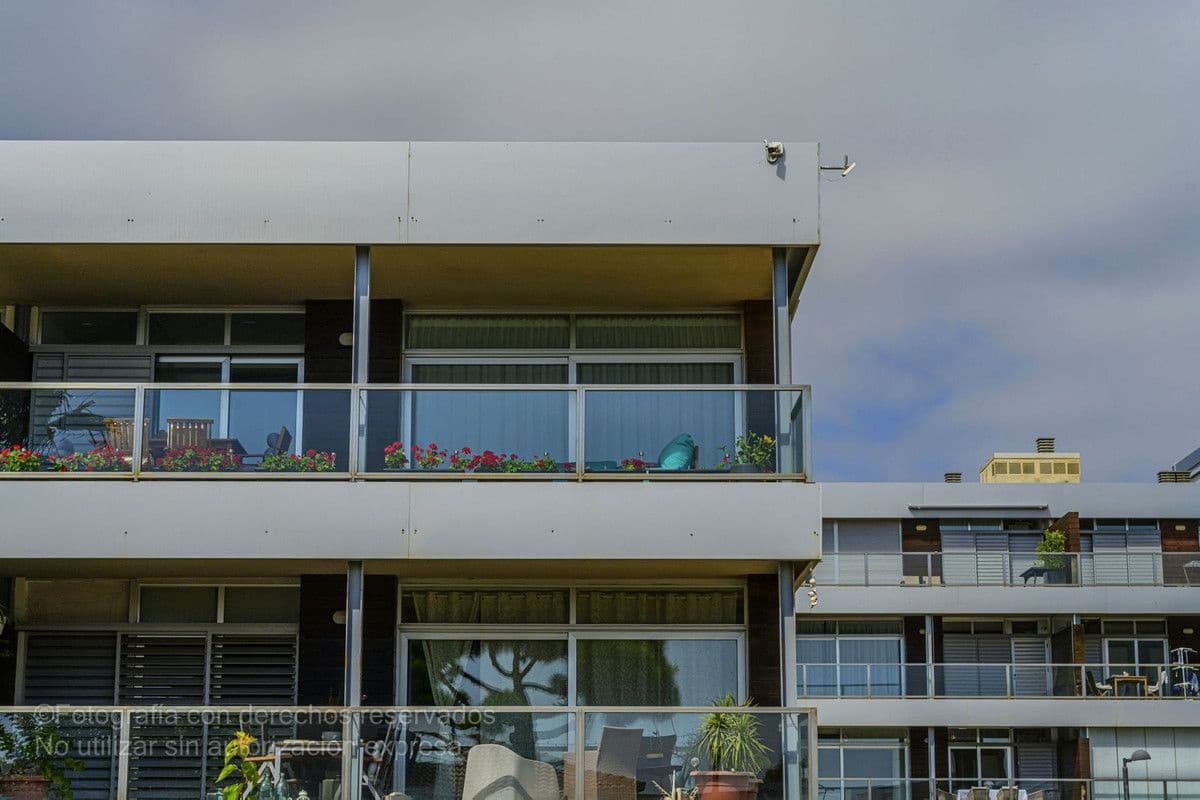 3 sypialnia Apartament na sprzedaż w Manilva z basenem garażem - 398 000 € (Ref: 9274927)