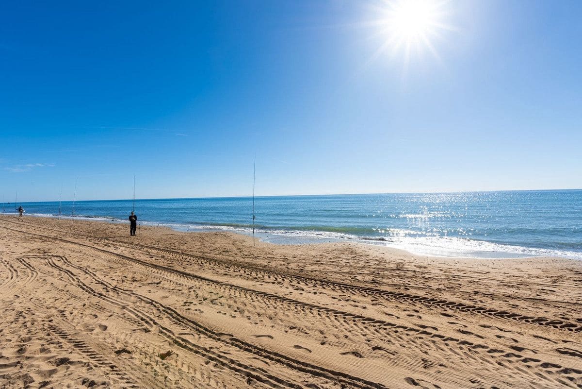 Apartamento Playa de 3 habitaciones en Marbella en venta con piscina garaje - 525.000 € (Ref: 9274928)