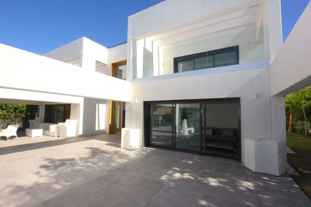 5 sypialnia Willa na sprzedaż w Aloha Golf, Marbella z basenem garażem - 2 950 000 € (Ref: 9274933)