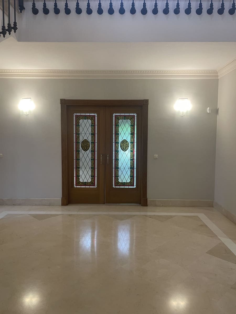 5 sypialnia Willa na sprzedaż w Marbella z basenem garażem - 4 500 000 € (Ref: 9274935)