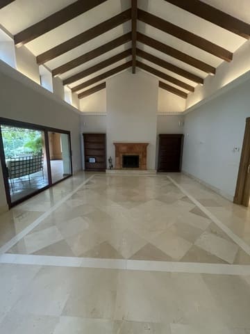 5 soverom Villa til salgs i Aloha Golf, Marbella med svømmebasseng garasje - € 4 500 000 (Ref: 9274935)