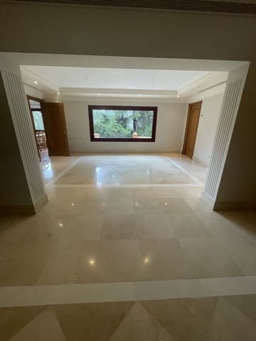 5 soverom Villa til salgs i Aloha Golf, Marbella med svømmebasseng garasje - € 4 500 000 (Ref: 9274935)