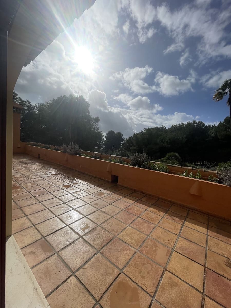 5 sypialnia Willa na sprzedaż w Marbella z basenem garażem - 4 500 000 € (Ref: 9274935)