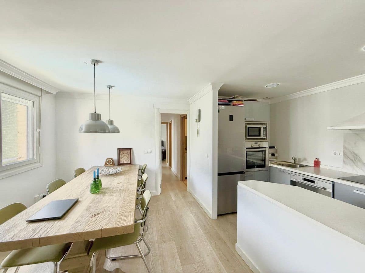 2 soveværelse Lejlighed til salg i Fuengirola med swimmingpool garage - € 299.000 (Ref: 9283994)