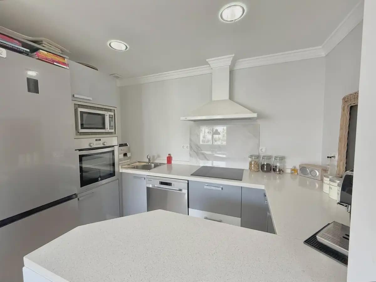 2 sypialnia Mieszkanie na sprzedaż w Fuengirola z basenem garażem - 289 000 € (Ref: 9283994)