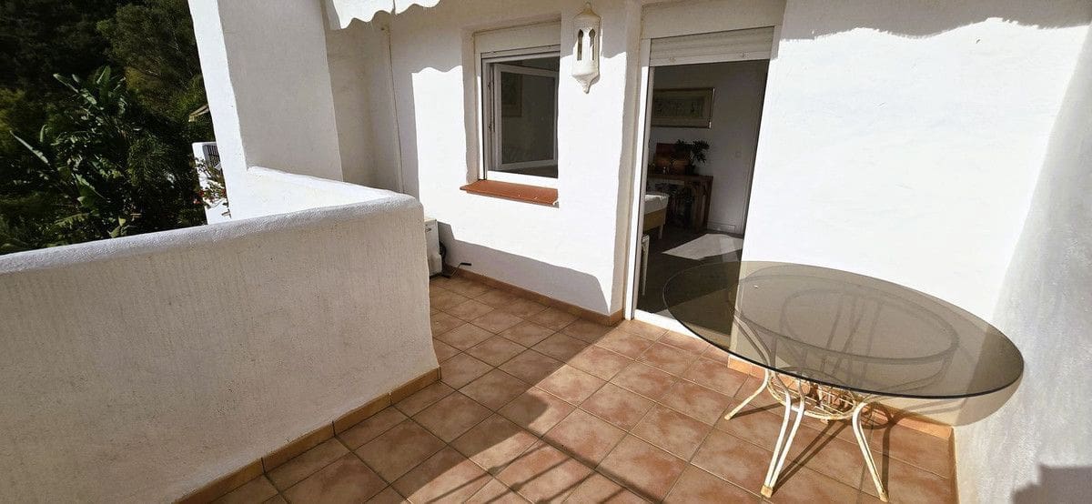 2 Zimmer Haus zu verkaufen in Marbella mit Pool Garage - 417.000 € (Ref: 9283995)