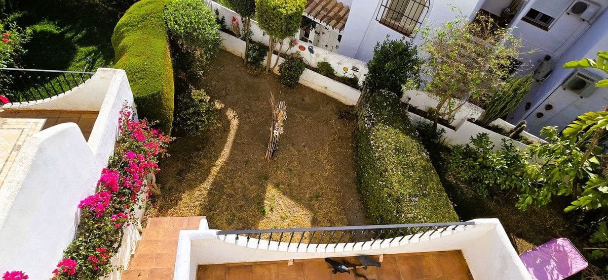 2 Zimmer Haus zu verkaufen in Marbella mit Pool Garage - 417.000 € (Ref: 9283995)