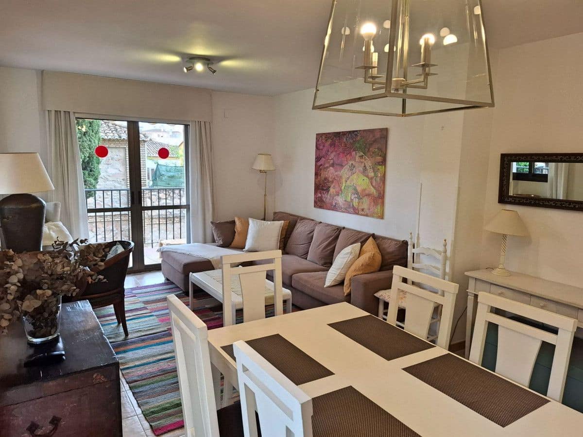 2 soveværelse Lejlighed til salg i Fuengirola med swimmingpool garage - € 499.000 (Ref: 9283998)