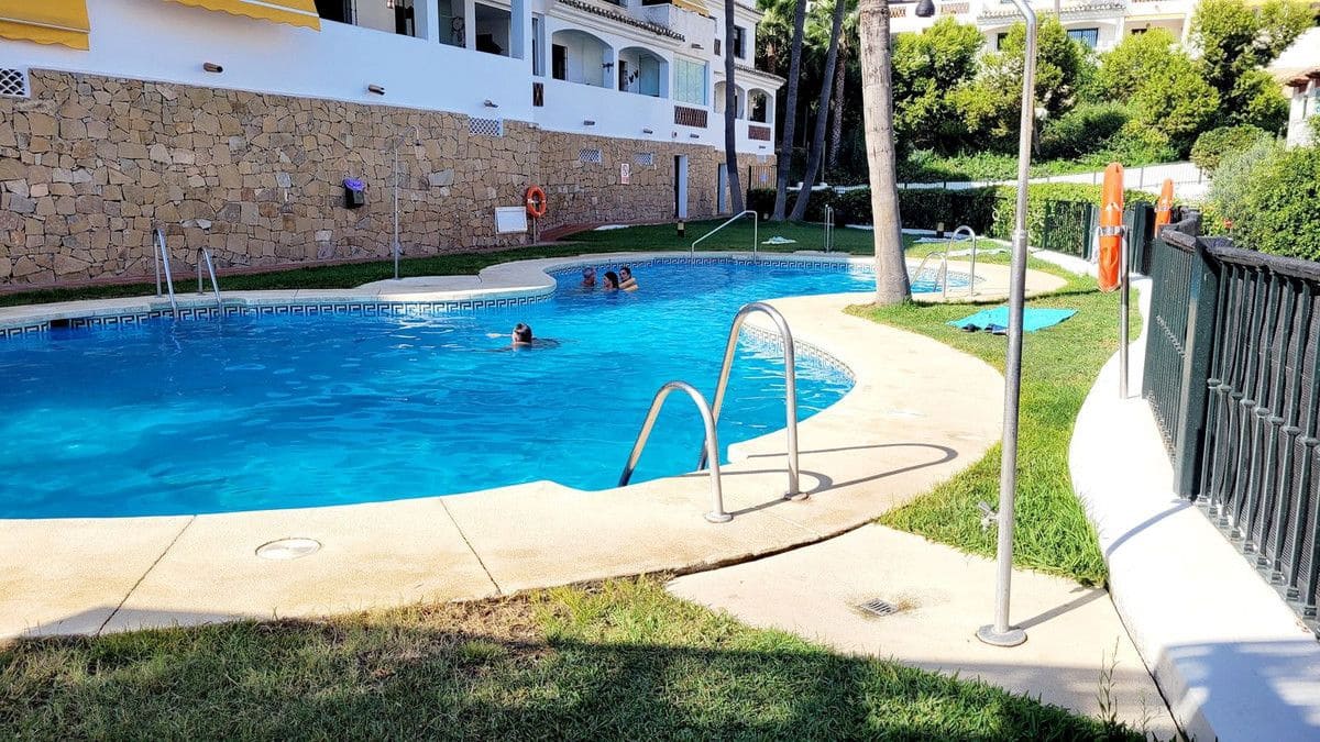 3 soveværelse Lejlighed til salg i Benalmadena med swimmingpool garage - € 381.780 (Ref: 9284012)