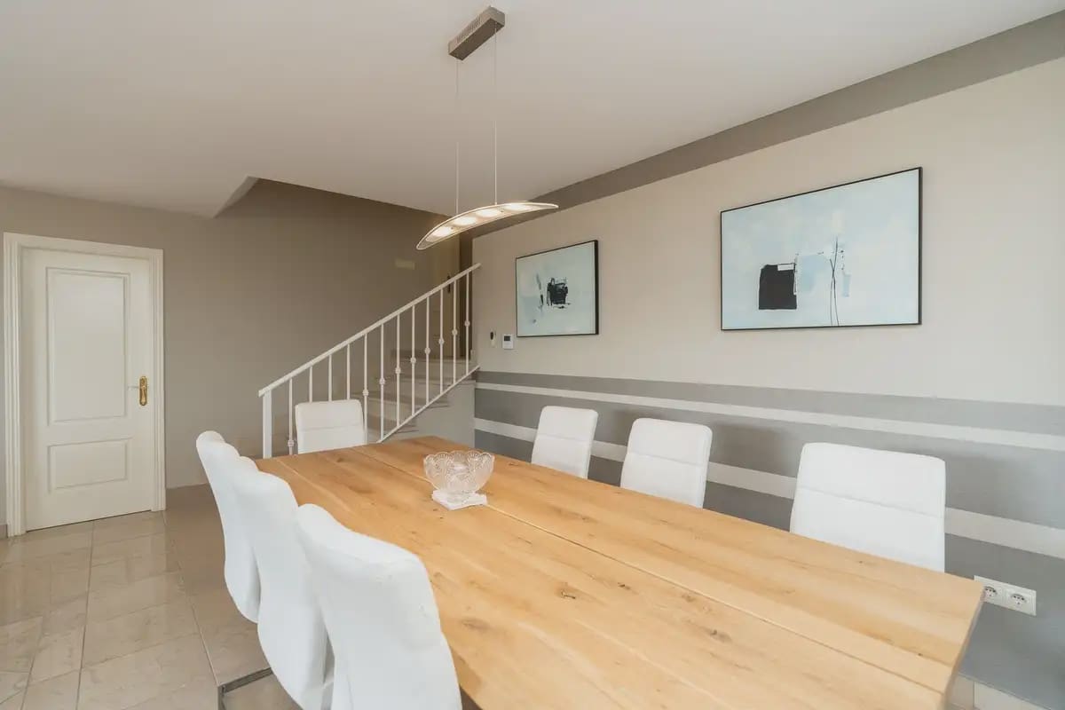 4 soveværelse Villa til salg i Mijas med swimmingpool garage - € 950.000 (Ref: 9284015)