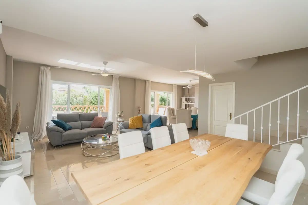 4 soveværelse Villa til salg i Mijas med swimmingpool garage - € 950.000 (Ref: 9284015)